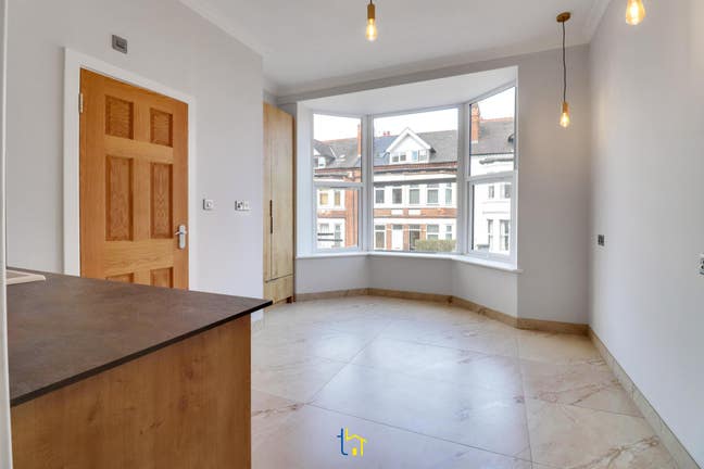 **Brand New 6 bedroom property on Shelley Street** Main Photo