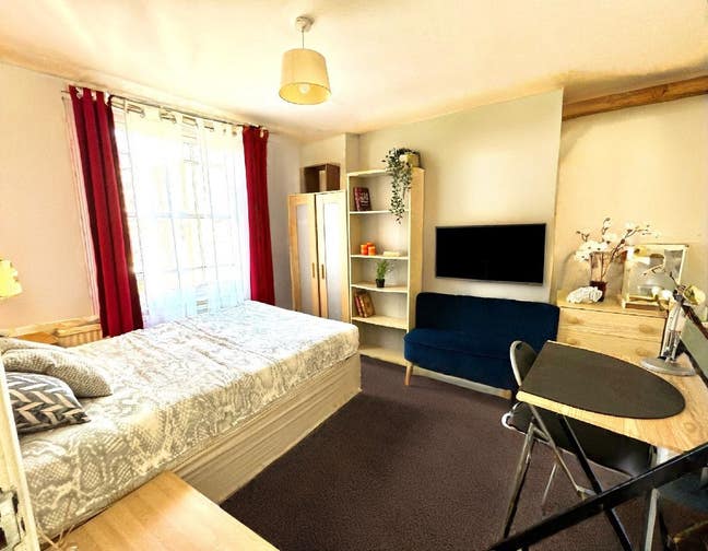 Bright double room Archway, Holloway Main Photo