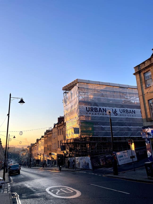 71 Park Street, Studio Flat Avaliable Main Photo