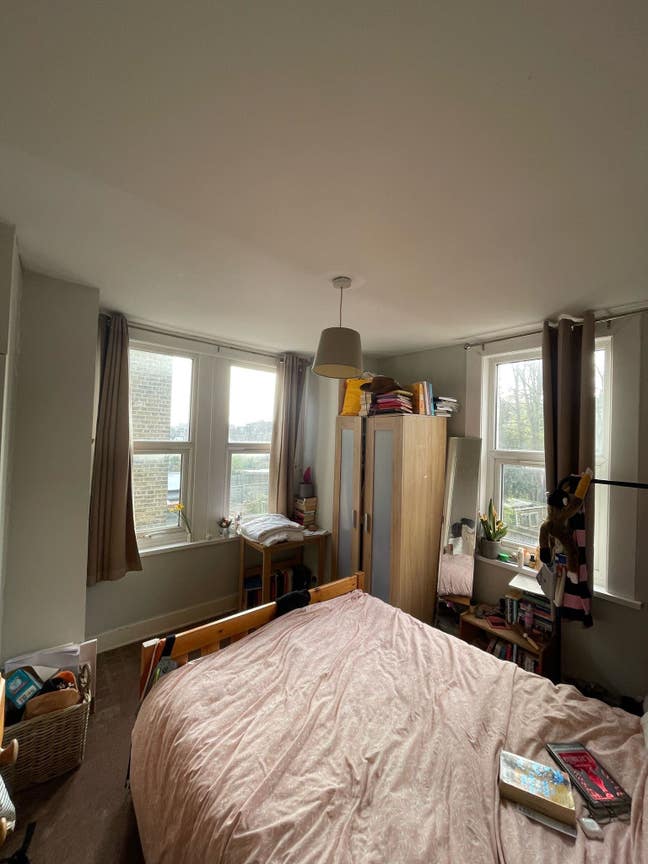 Room available ASAP in queer house 🌈 Main Photo