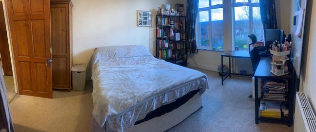 Lovely HUGE room in North London  Main Photo