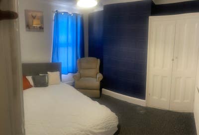 Big spacious rooms to let, suitable for couple. Main Photo