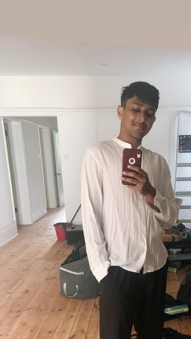 Professional Male seeks a double room Main Photo