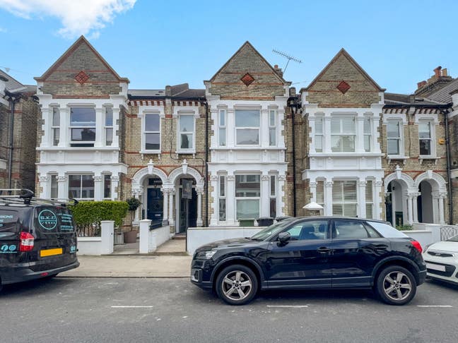 3 Studio's Available in Streatham Hill, SW16 Main Photo