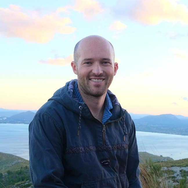 Rob - 31 - Data Analyst Main Photo