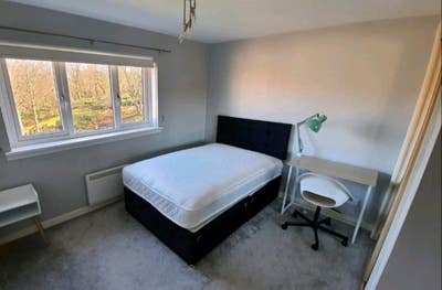 Huge Double-bed flat G21 close to StrathU by bus Main Photo