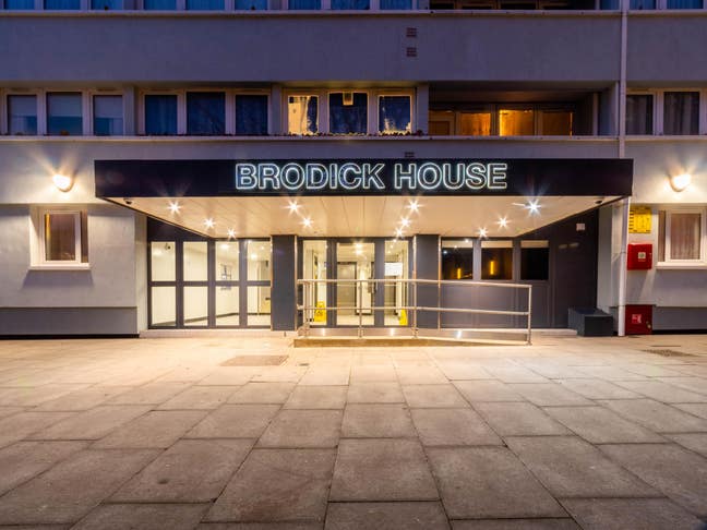 Bow/Victoria Park*New Property Availble Main Photo