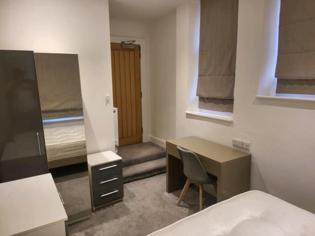Bright, modern rooms - Rent contribution available Main Photo