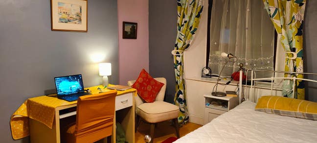 Double room for rent in Bridgeton Cross Main Photo