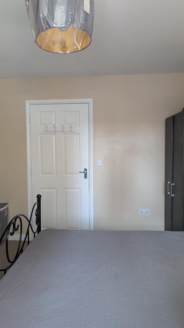 Room to rent  Main Photo