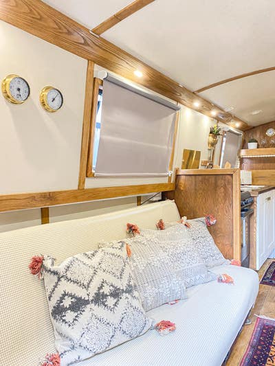 *All Bills Included* 1 Bedroom Canal/Narrow Boat  Main Photo
