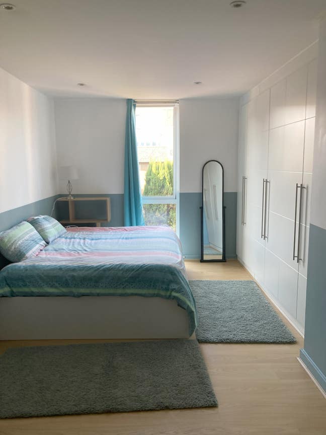 Spacious dble, with ensuite, Guildford town centre Main Photo