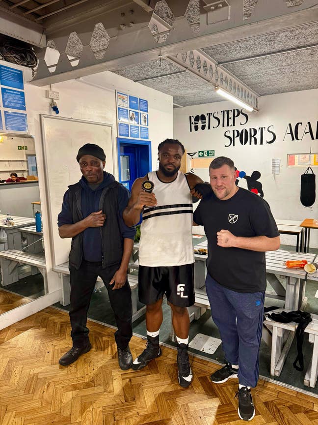 Personal trainer/ amateur boxer  Main Photo