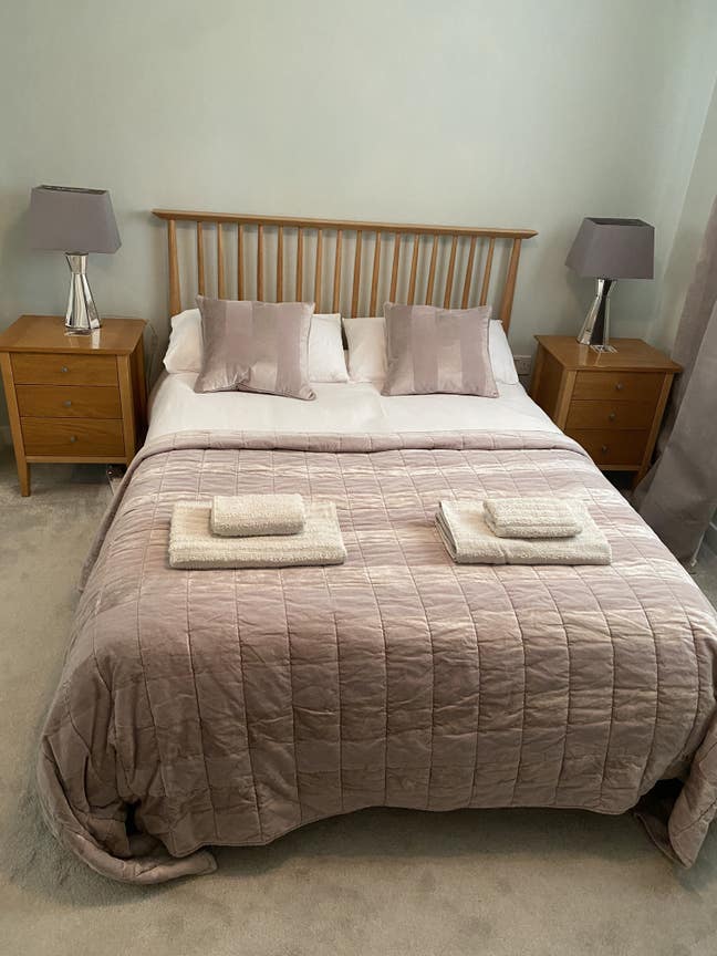 Double Room - Peaceful Flat in Central Location Main Photo