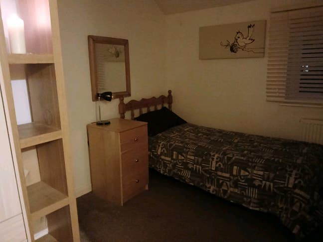 Single room Main Photo