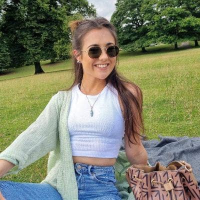 Hey!  My name's Katy. I work freelance in t... Main Photo