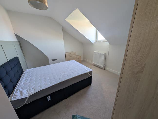 🏡 Brand New Professional House Share Main Photo