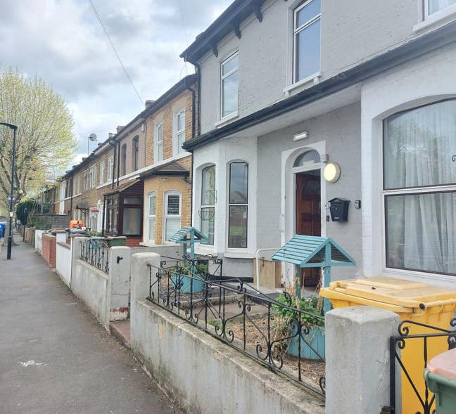 Rooms Available in Shared Property Main Photo