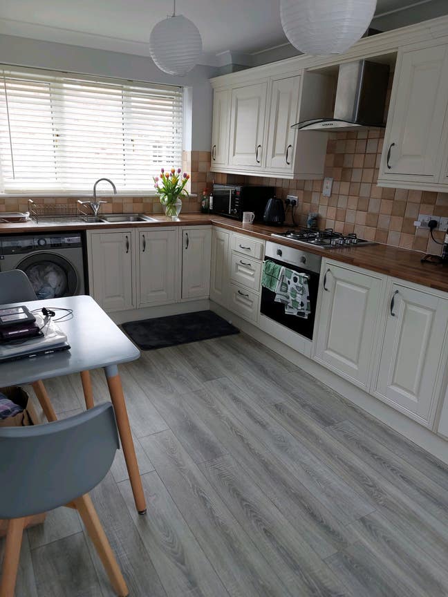 Single or double room available  Main Photo