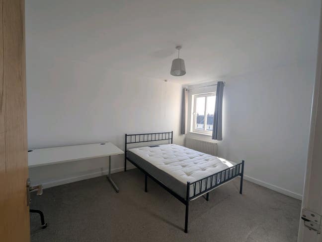 Double Room in Bedminster  Main Photo