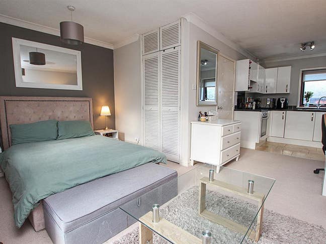 Studio Flat Near Cambridge North Station   Main Photo