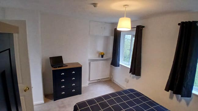 Large Double Room for Single Occupation in Hemel Main Photo