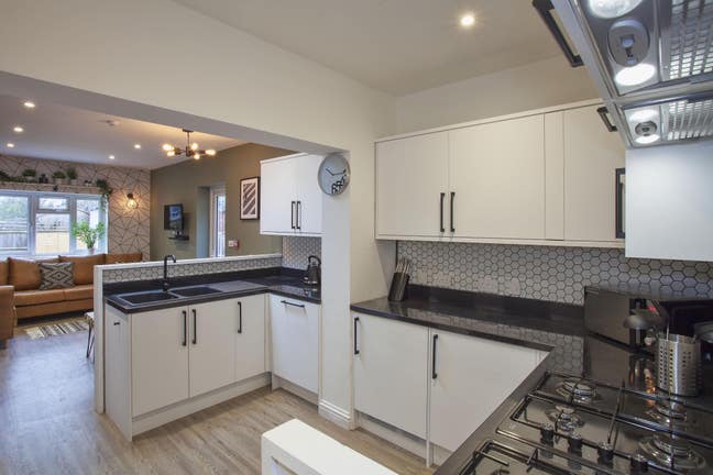 Luxury En-Suite Room | All Bills Included Main Photo