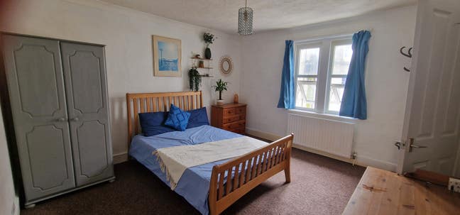 Large Double room Town centre  Main Photo