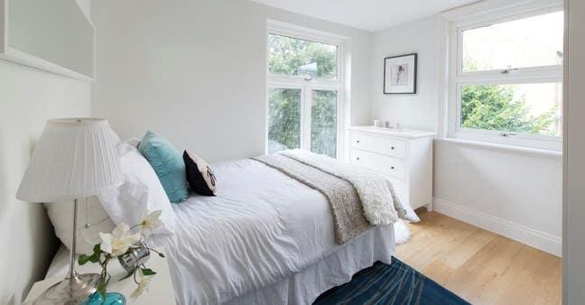 Great Double Bedroom near Clapham South Main Photo