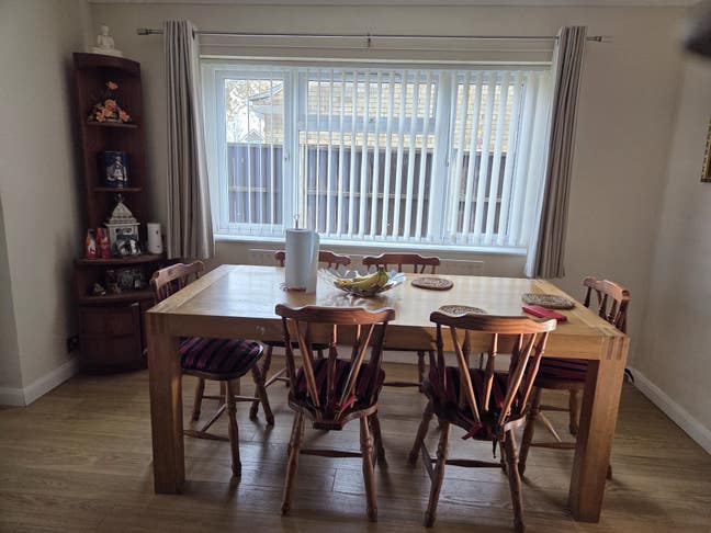 A spacious double room for rent in stanground Main Photo