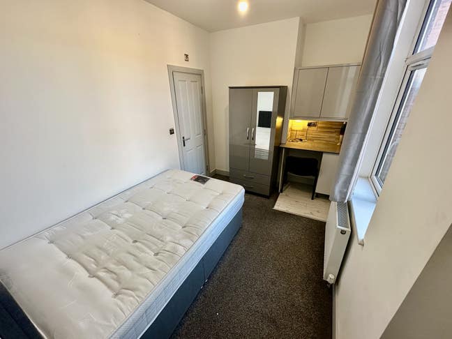  Birmingham room city centre that is fully furnis Main Photo