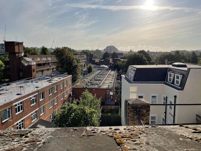 Flat Share - Kilburn area Main Photo