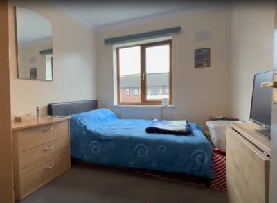 Room Available in Flatshare! Main Photo