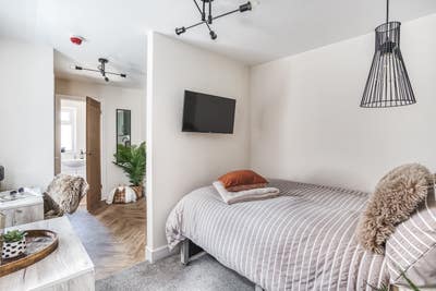 Final Studio! New HMO in Chester Green  Main Photo