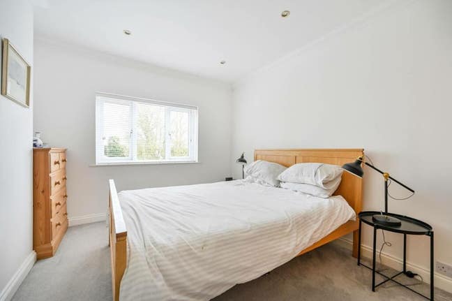 Guildford - Great Location  Main Photo