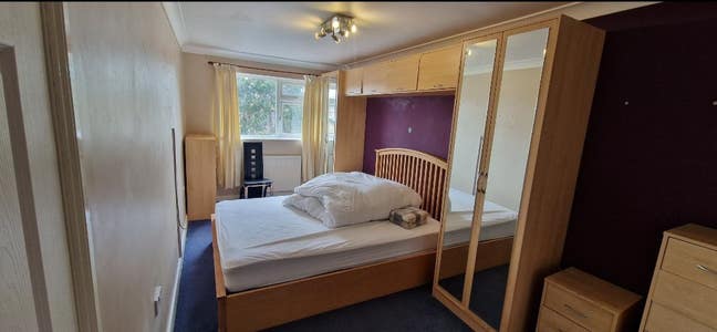 Rooms in a shared detached house. Main Photo