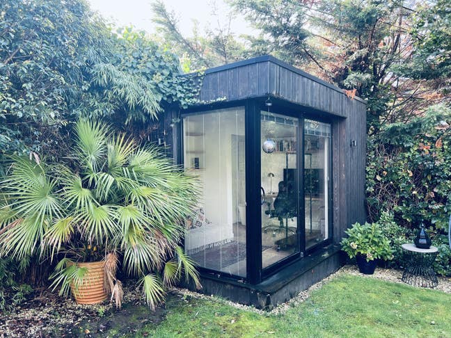  Garden studio for short term let from January Main Photo