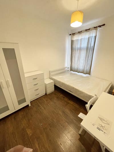 Brand New Double Room For Single Person  Main Photo