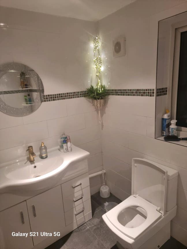 Room for rent  Main Photo