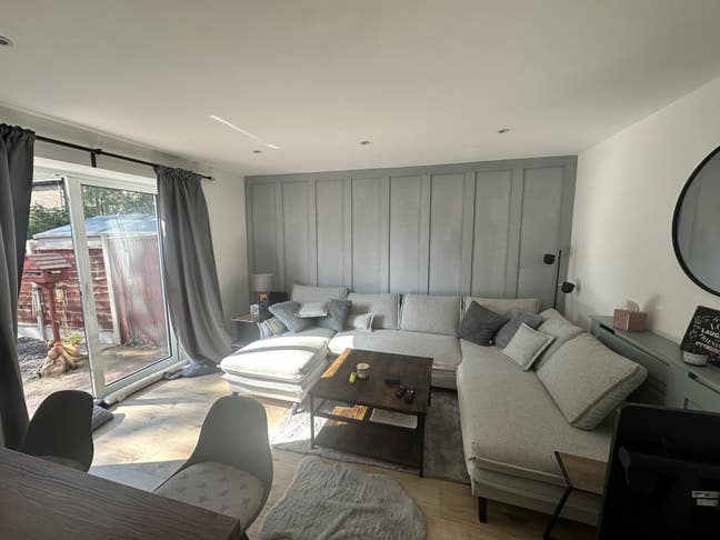 Large double room £700 pcm bills included  Main Photo