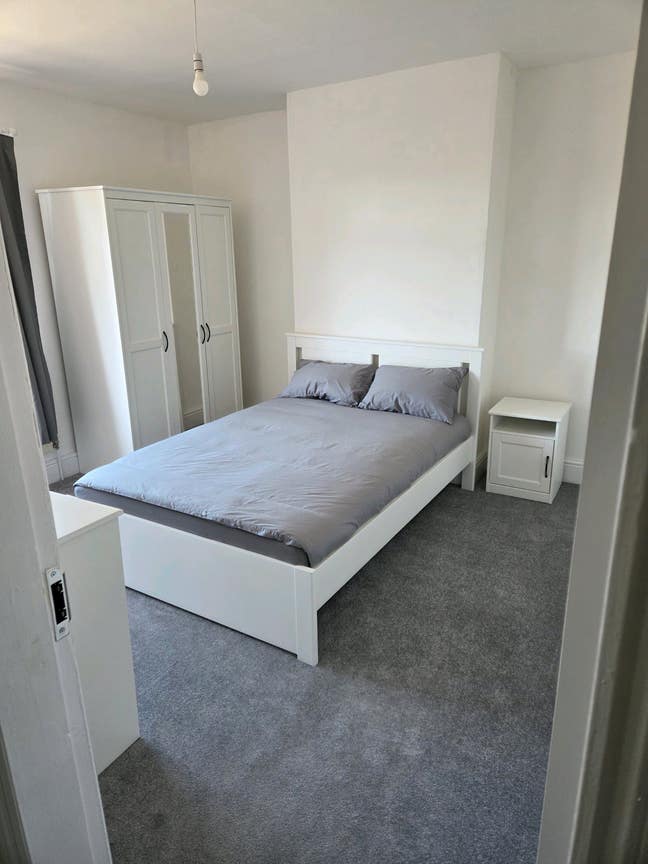 Fully Furnished Double Room for Rent-£500-£550 Pcm Main Photo