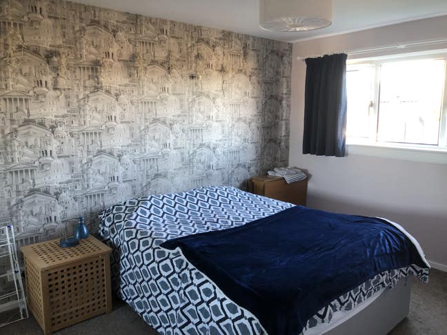 Double room in shared house  Main Photo