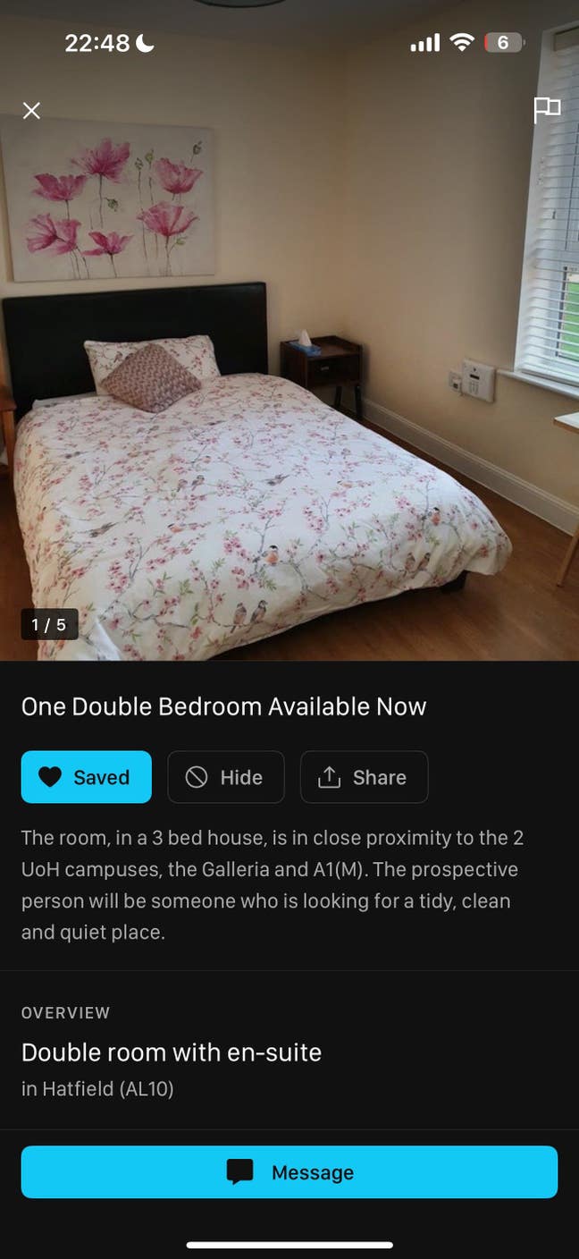 20 year old Female seeks a single or double room Main Photo