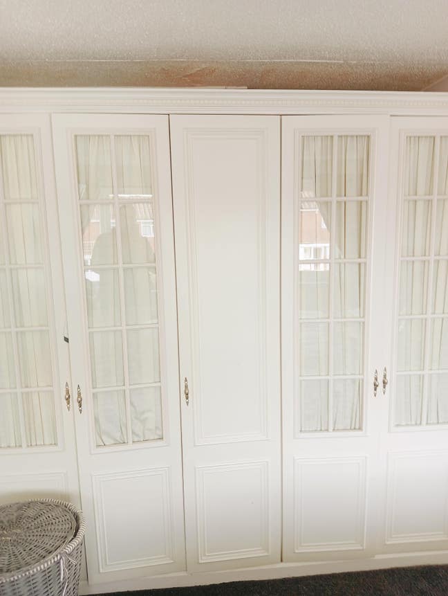 3 bed semi detached house  Main Photo