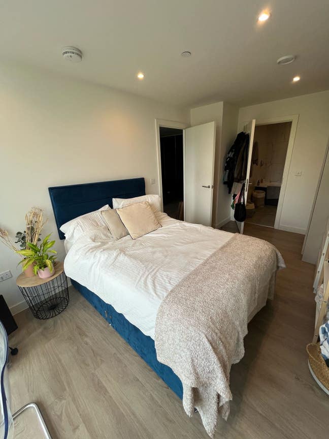 Lovely 2 bed flat just across from Spinningfields Main Photo