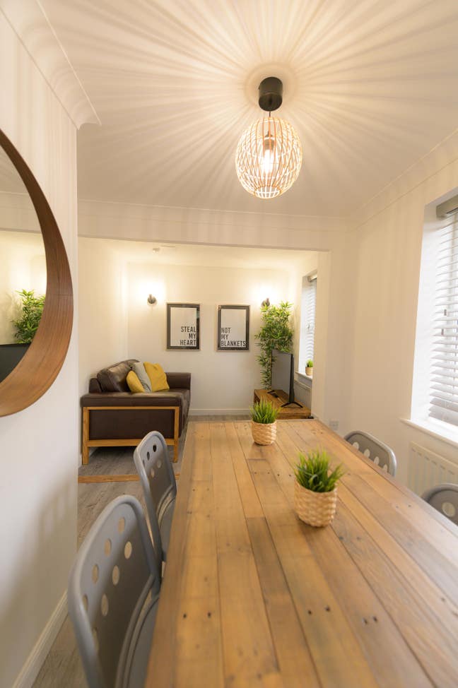 Spacious Ensuite & Double Rooms - NR5 Main Photo