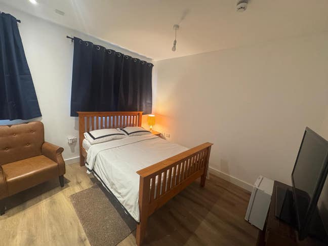 Double room is ideal for solo travellers Main Photo