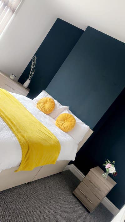 Double Room - Close To Town - Short Term Available Main Photo