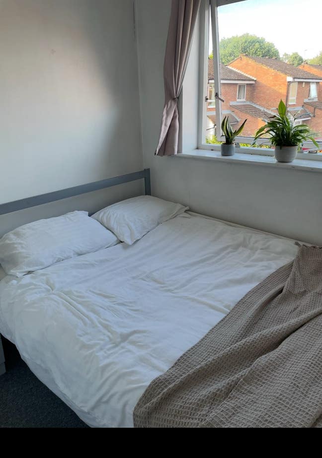 Cozy double room available in Clapham Junction Main Photo