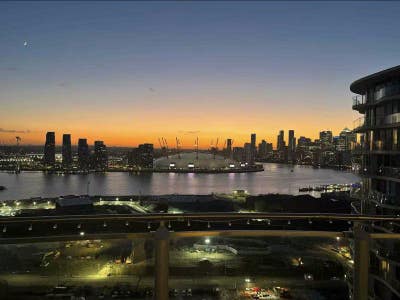 1 double room available asap! Great balcony view! Main Photo